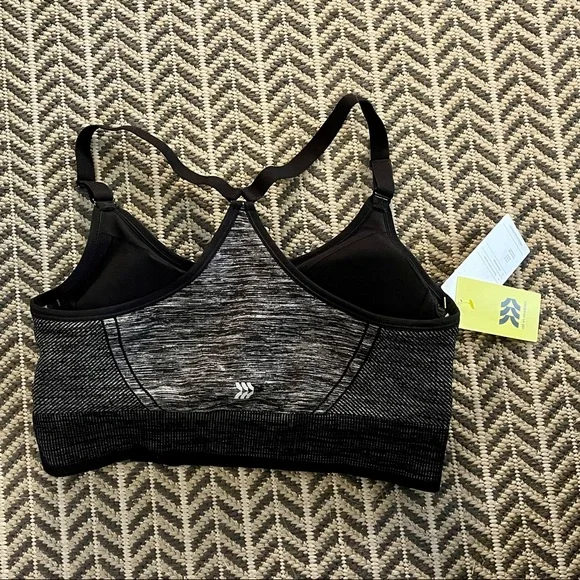 NWT- gray/black sports bra - Picture 2 of 3